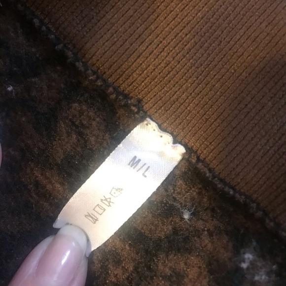 SALE! 🖤🤎Leopard Print Tight\Leggings!🤎🖤 - Picture 4 of 6